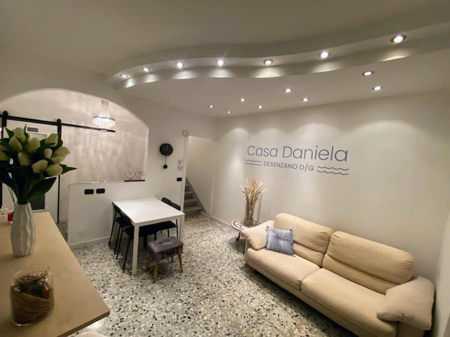 데센자노델가르다 Casa Daniela 빌라 외부 사진
