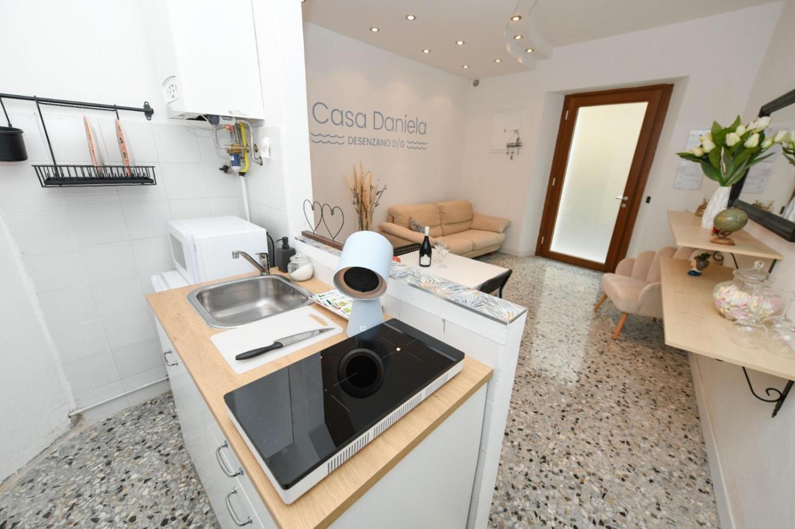 데센자노델가르다 Casa Daniela 빌라 외부 사진